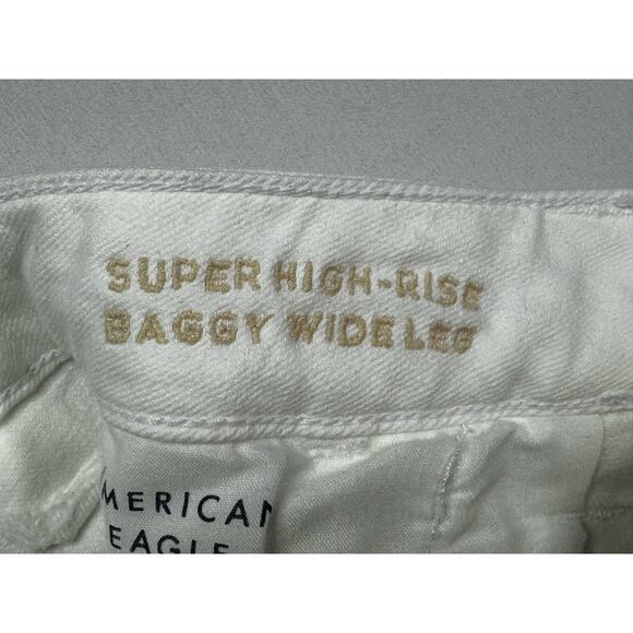 American Eagle Women's Super High-Rise Baggy Wide Leg White Jeans - 6 (31x32.5) - Picture 5 of 6